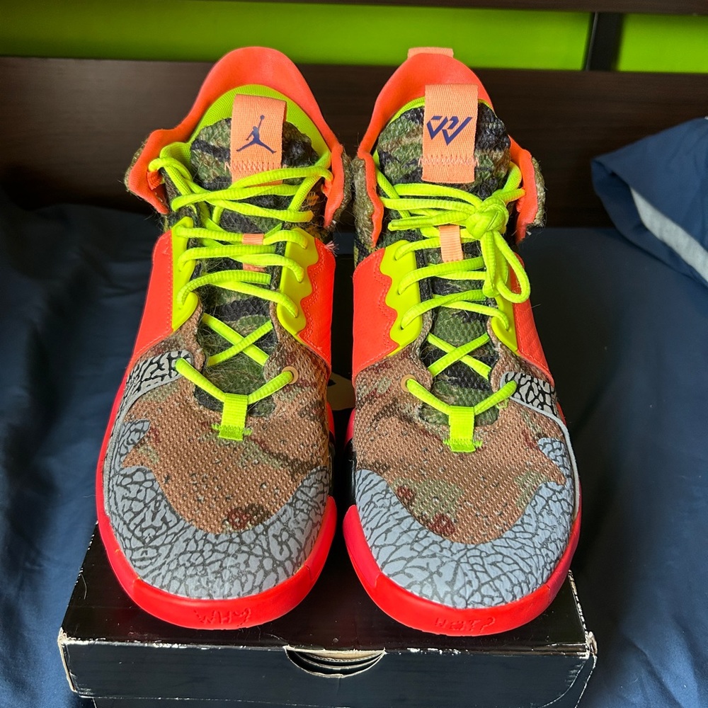 Jordan Why Not Zero All Star
Size 10 - Picture 2 of 8